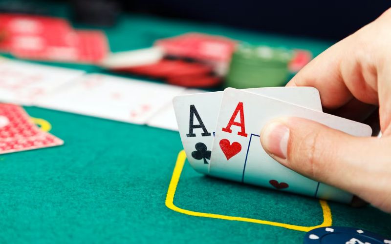 Tìm hiểu thông tin cơ bản về cách chơi Poker